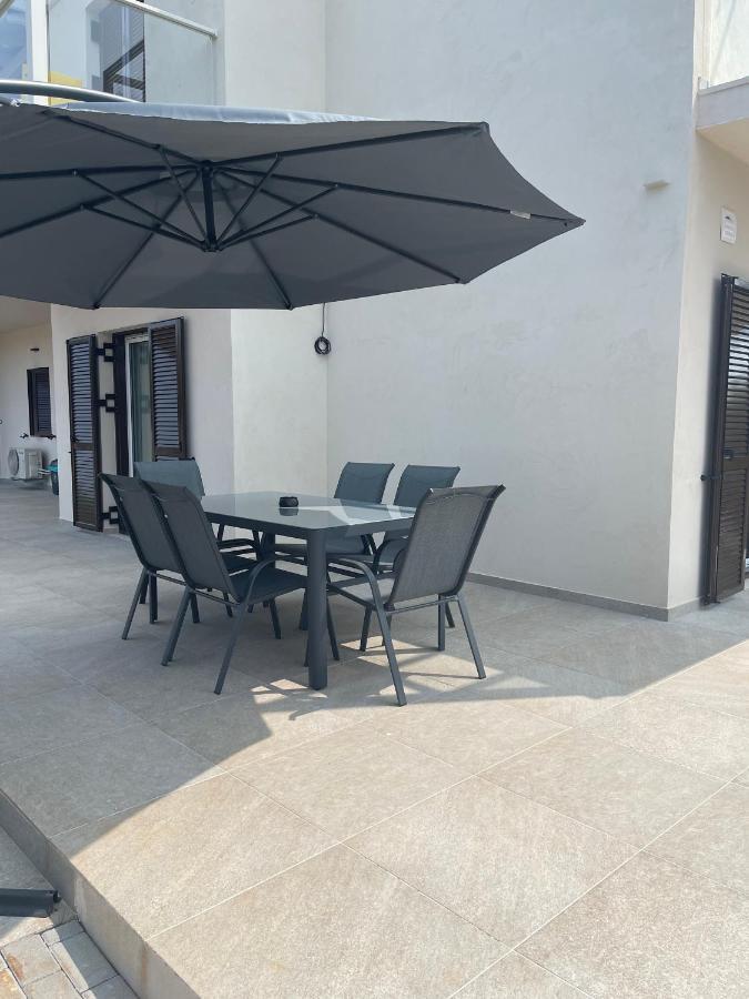 Villa Rodelia 1 로다 외부 사진