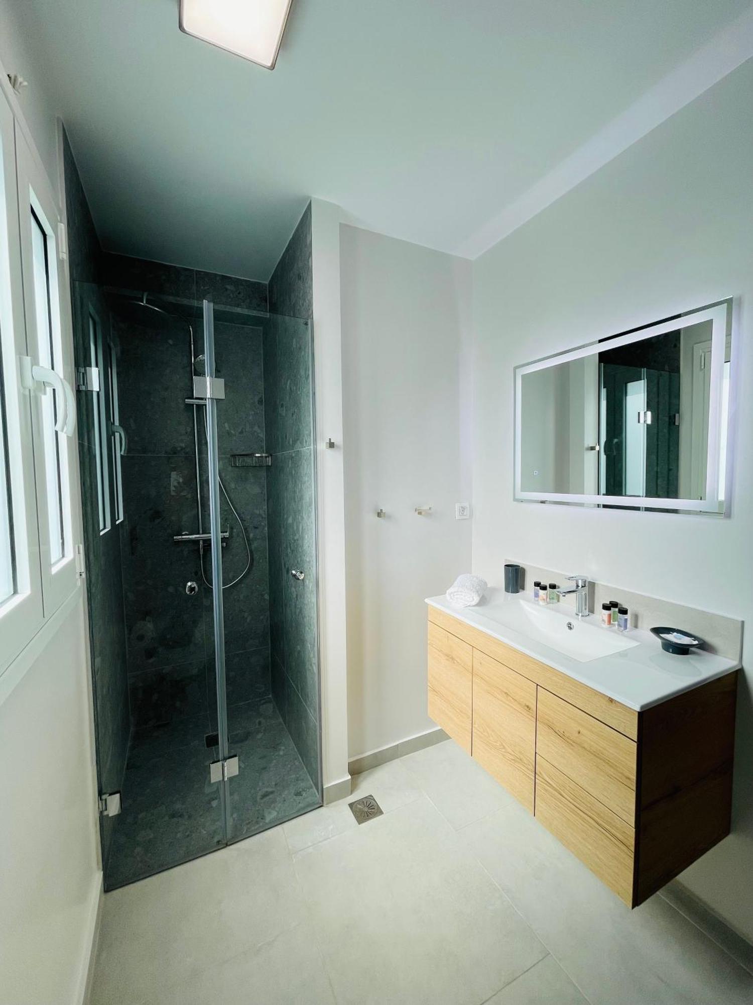 Villa Rodelia 1 로다 외부 사진